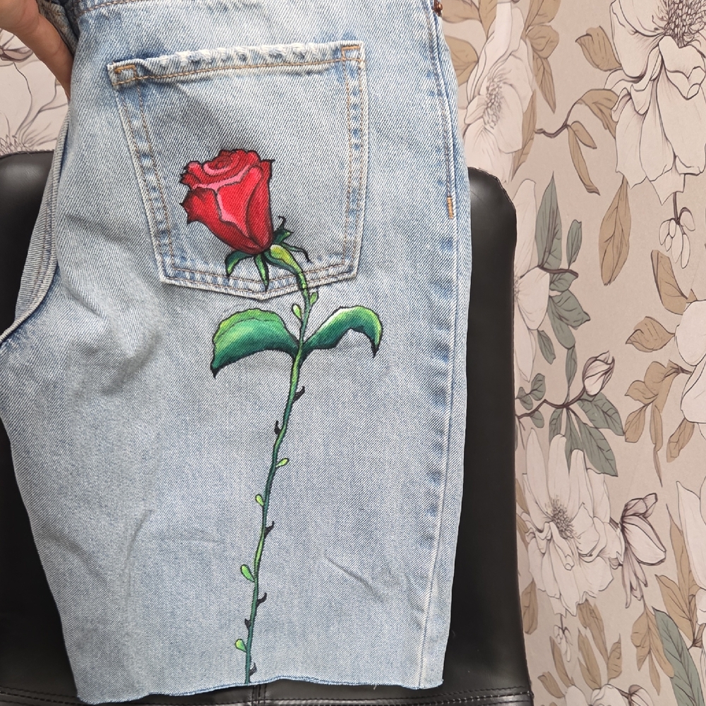 Old Navy Light Blue High Rise Jeans Skirt with Red Rose Artwork